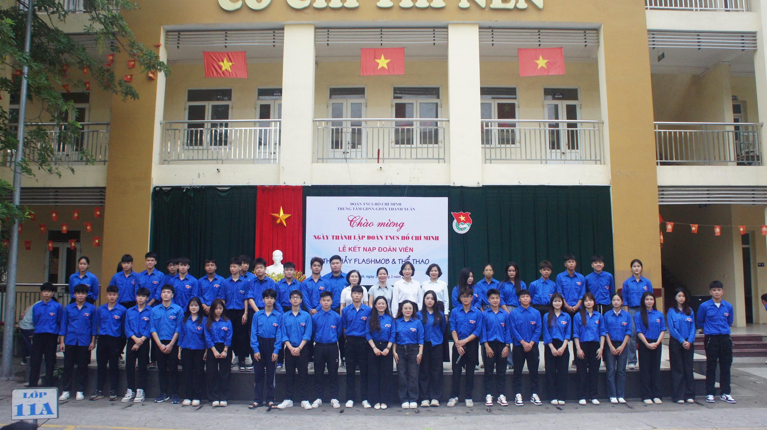 BIẾT ƠN VÀ TỰ HÀO TRONG NGÀY KẾT NẠP ĐOÀN